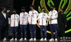 《英雄联盟》季中邀请赛RNG、T1、EG、G2晋级四强PSG止步六强